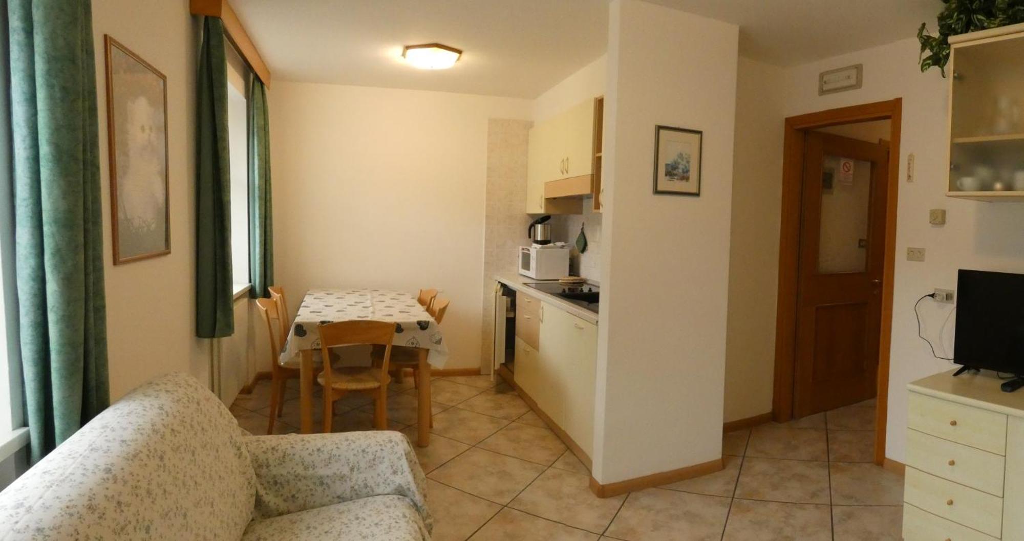 Casa Al Mesdi Apartment Pozza di Fassa Exterior photo