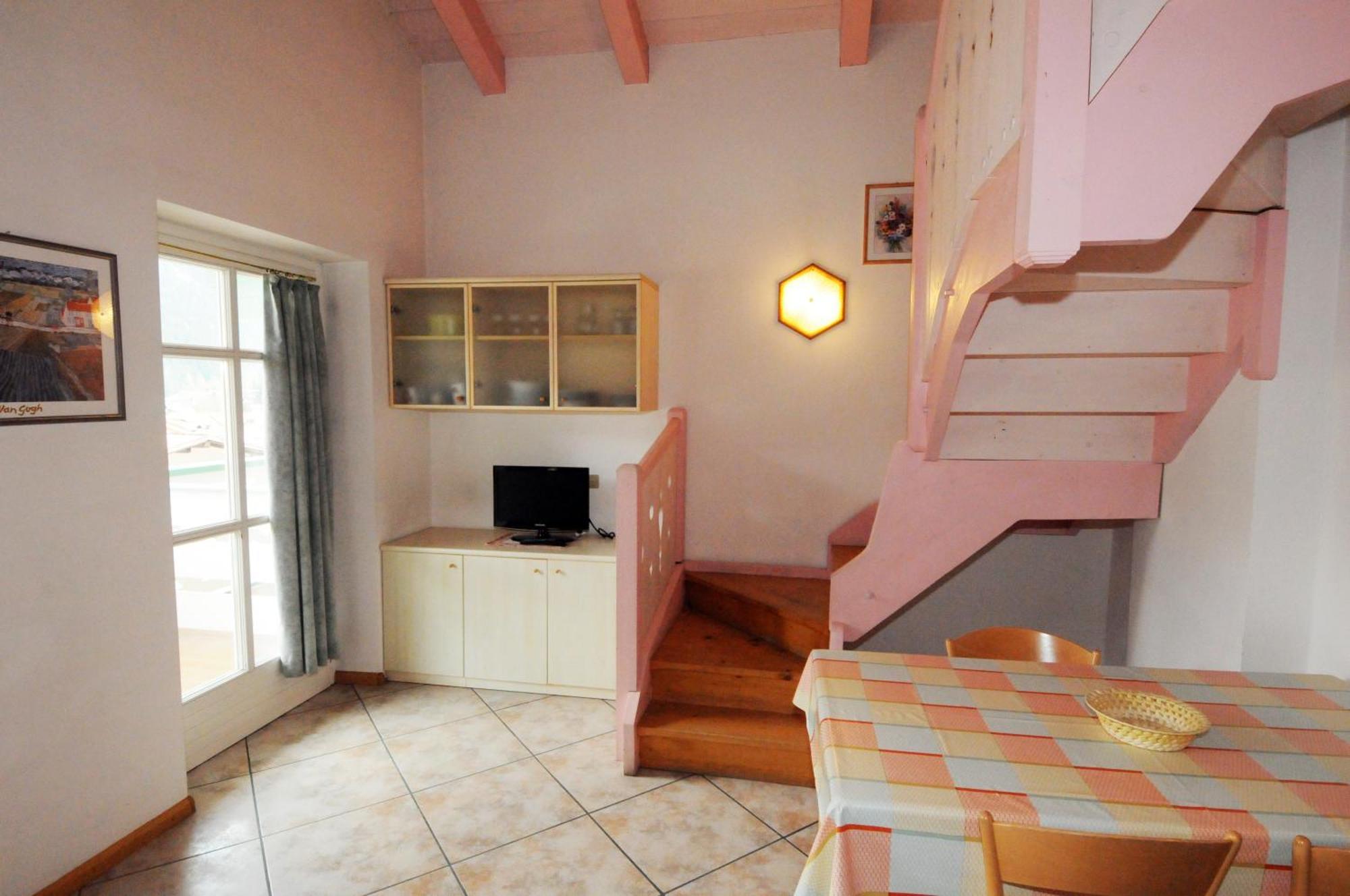 Casa Al Mesdi Apartment Pozza di Fassa Exterior photo